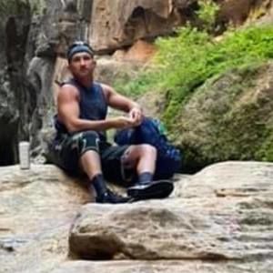 Meet your Posher, Leo